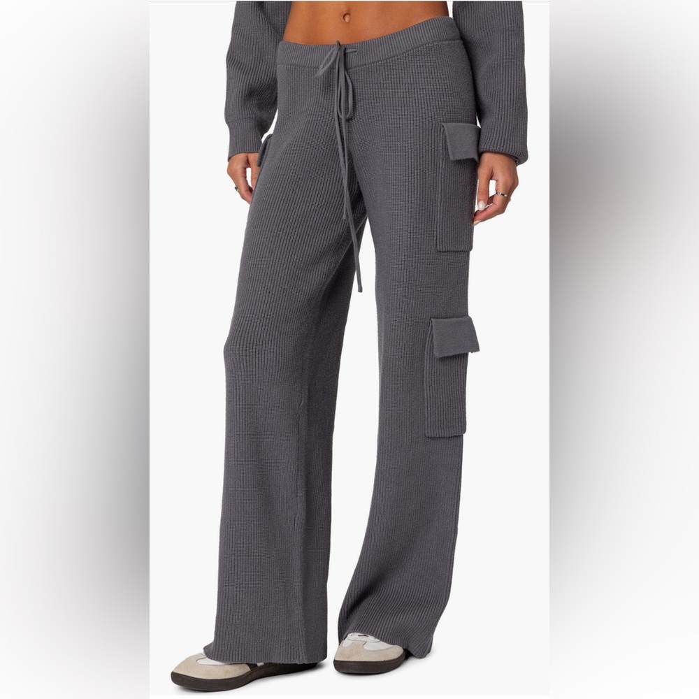 Gray Ribbed Knit Wide-Leg Pants - Picture 3 of 4